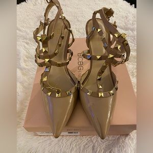 BCBG Patented leather Tan heels with gold studs size 10